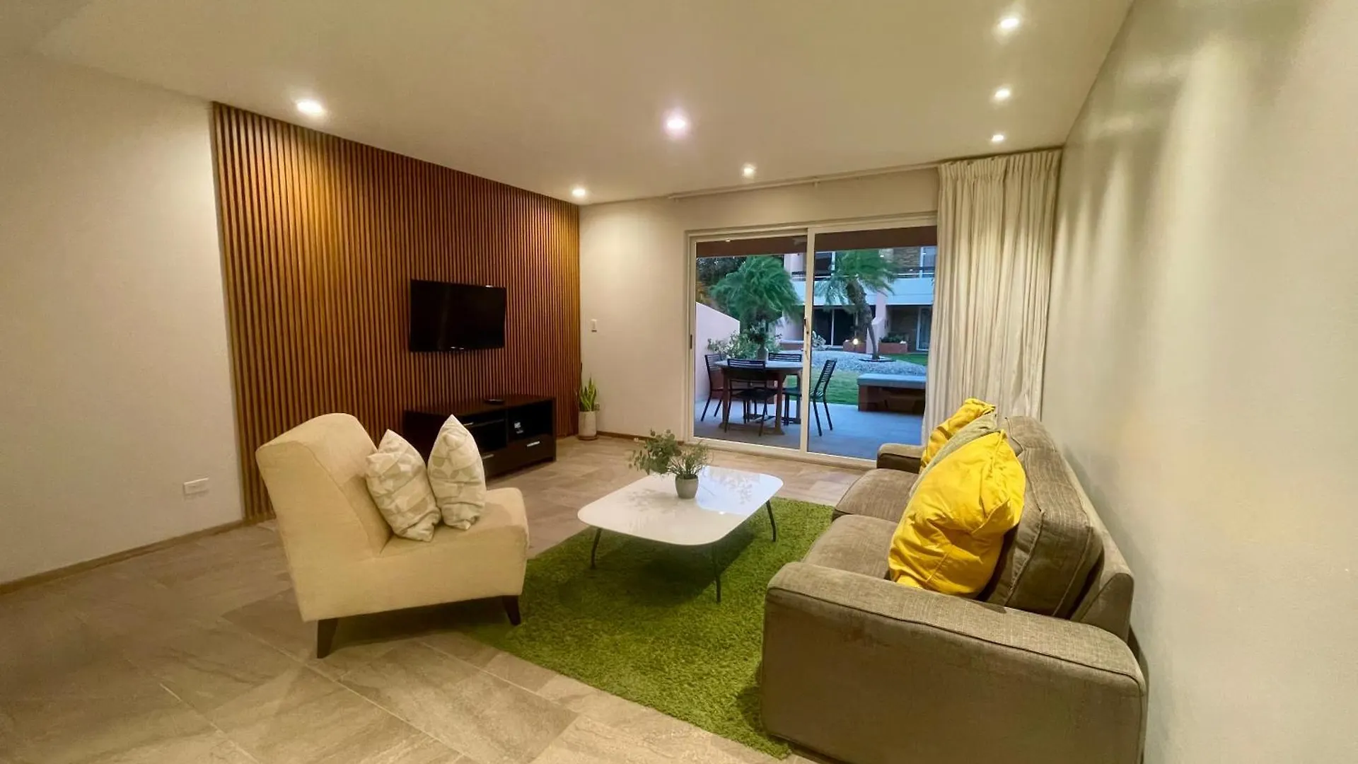 Apartman Eagle Beach Steps Away Home Palm Beach Aruba