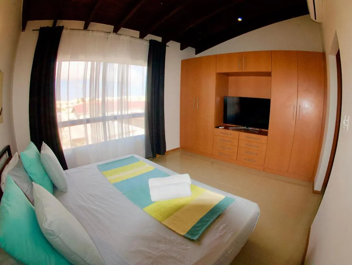 Apartman Eagle Beach Steps Away Home Palm Beach